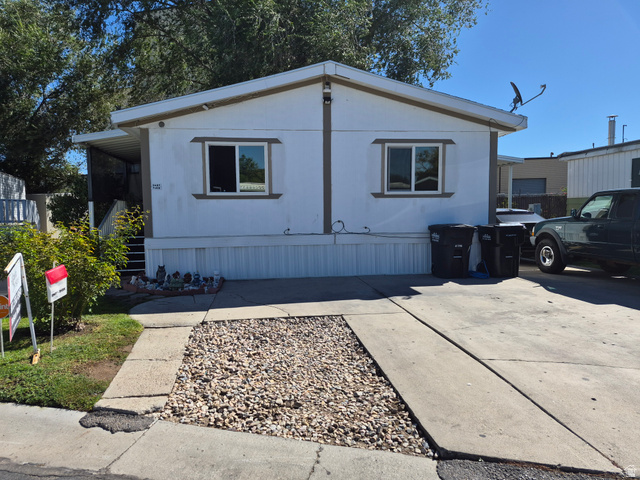 3457 S Eastcrest Rd. #109 — photo