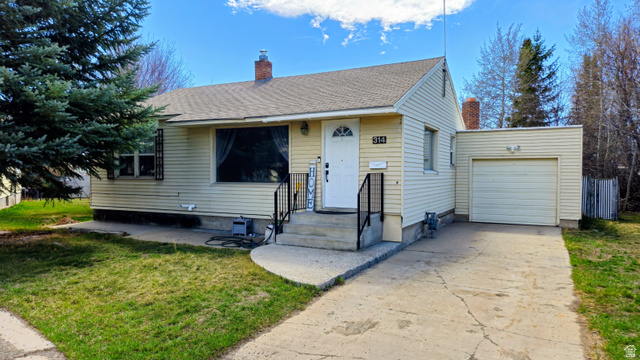 314 Circle Dr — photo