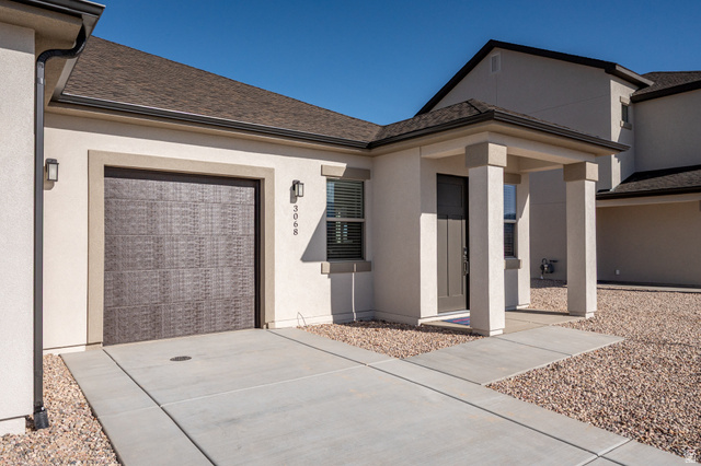 3068 W Runway Dr — photo