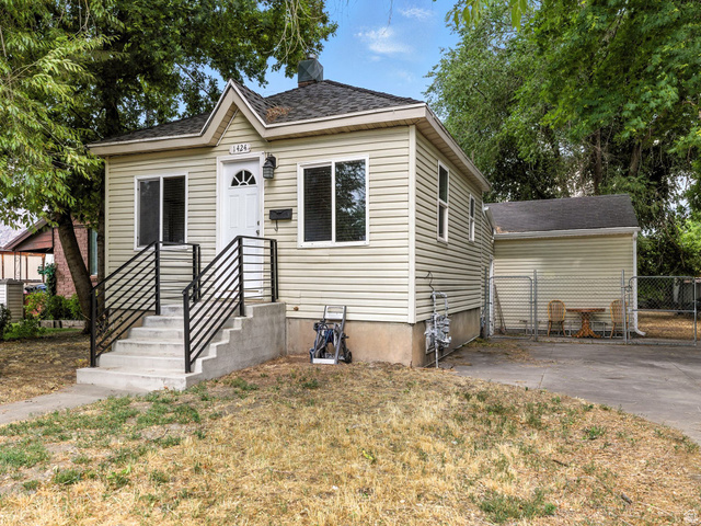 1424 Jefferson Ave — photo