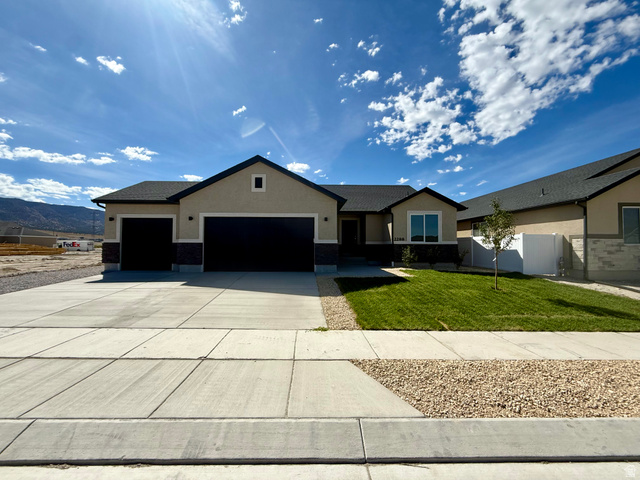 2288 E Sego Liliy Dr #507 — photo
