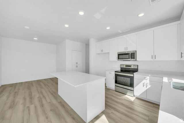 5599 S Carnelian Pkwy #208 — photo