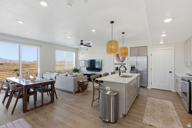 961 W Akoya Pearl Rd #300 — photo