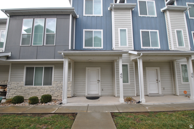 285 E 1850 N #45 — photo