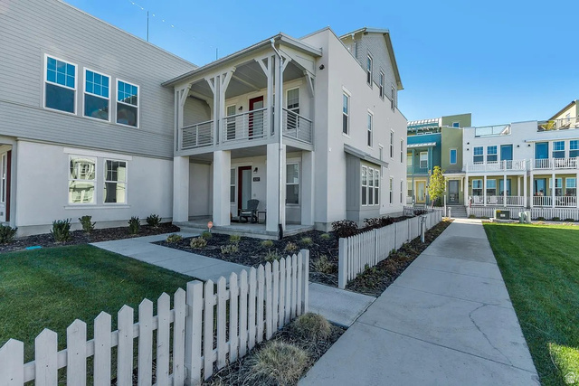 11207 S Kestrel Rise Rd, South Jordan, UT 84009 — photo 2