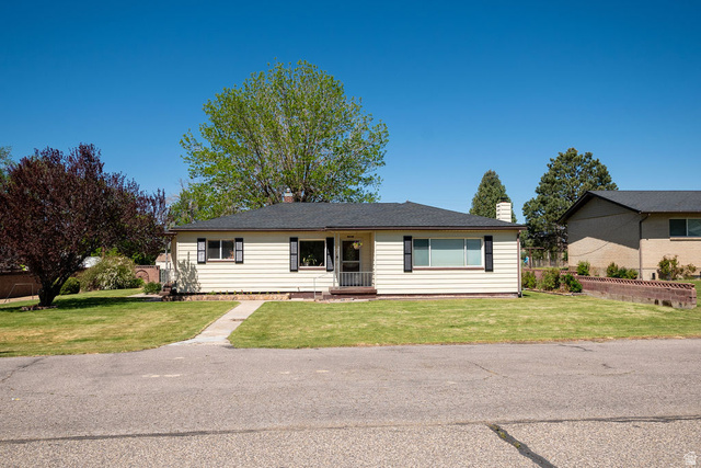 25 N 400 W — photo