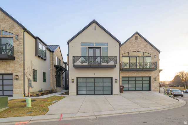 250 S Main St #9 — photo