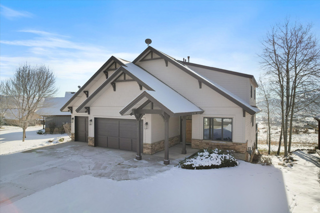 5823 E Elkhorn Dr — photo
