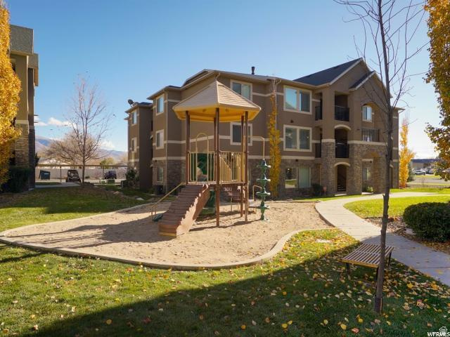 917 S Main St #H — photo