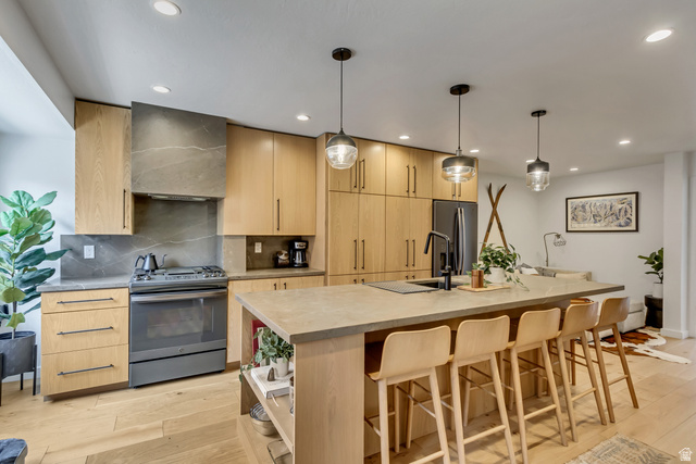 1482 N Park Ave. #4 — photo