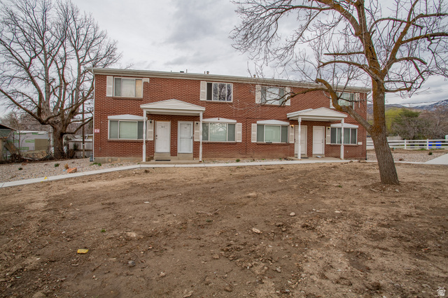 513 N 400 E #14B — photo
