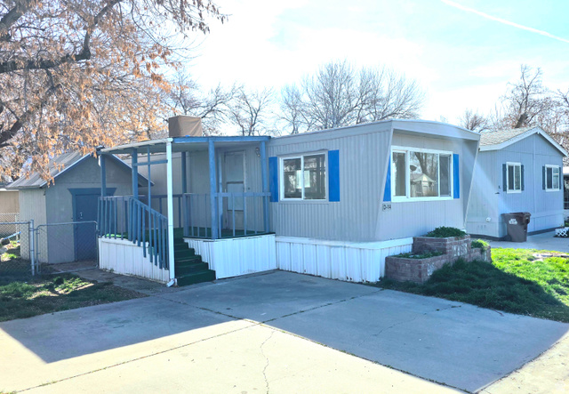 680 N Main #D14 — photo