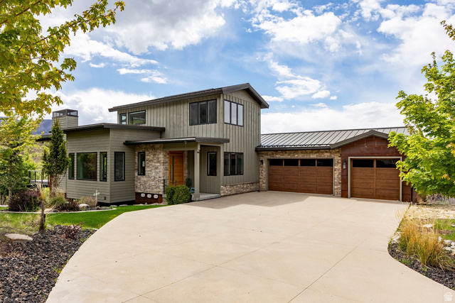 806 S Summit Creek Dr — photo