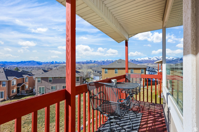 840 N Great View Dr — photo