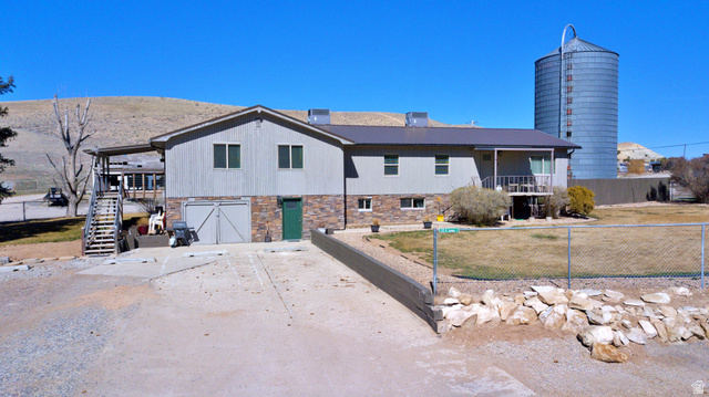 315 E Jensen Ln — photo