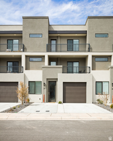 1143 S Gap Canyon Pkwy #27 — photo