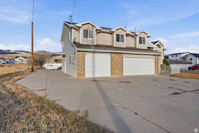 129 N 100 W — photo