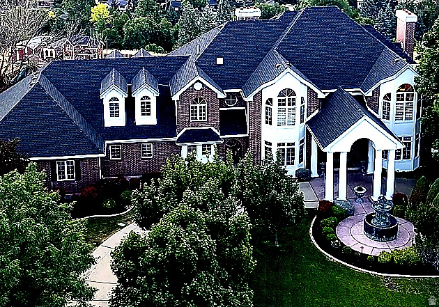 327 N 1430 E — photo