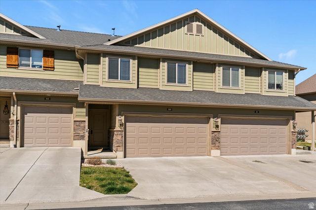 1809 E Whitetail Dr — photo