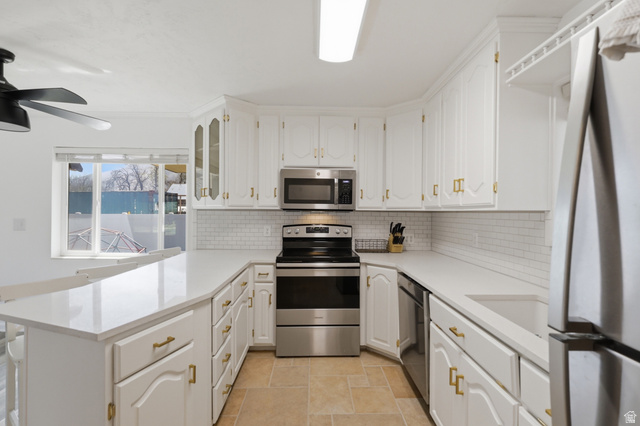 2710 E Canyon Rd — photo
