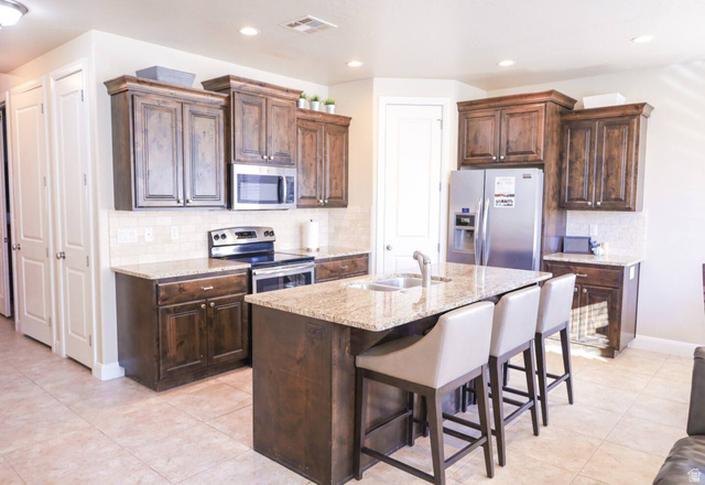 4285 E Razor Ridge Dr — photo