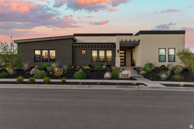 2768 W Lava Valley Way — photo