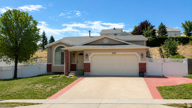 5367 Ridge Flower Way — photo