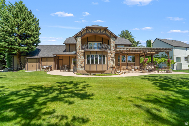 5105 W Old Oak Ln — photo