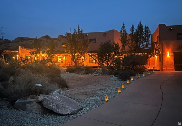 3617 E Red Rock Dr — photo
