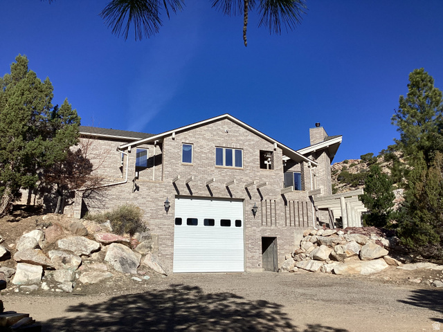 9 Red Cliff Cir #17 — photo