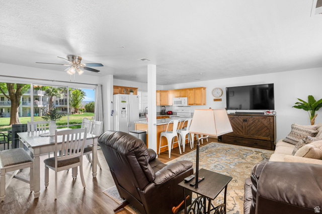 1845 W Canyon Dr #1206 — photo
