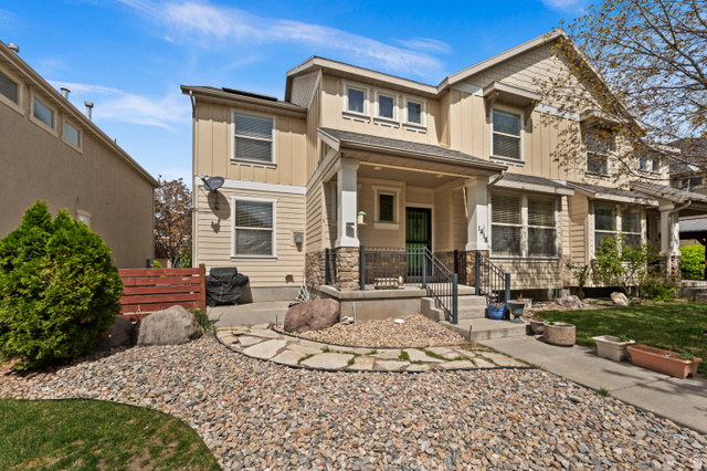 1418 E Eagle Cliff Ct — photo