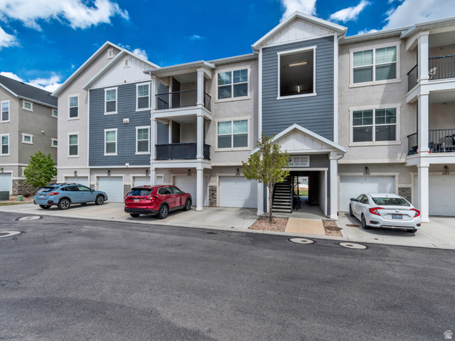 13239 S Dominica Ln Ln #G304 — photo