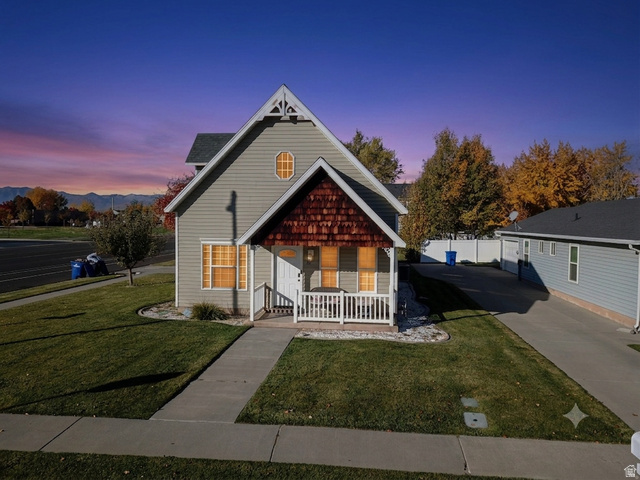 13 N 710 W — photo