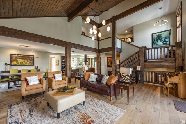 7457 Buckboard Dr — photo