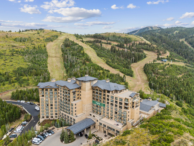 2300 Deer Valley Dr #720 — photo