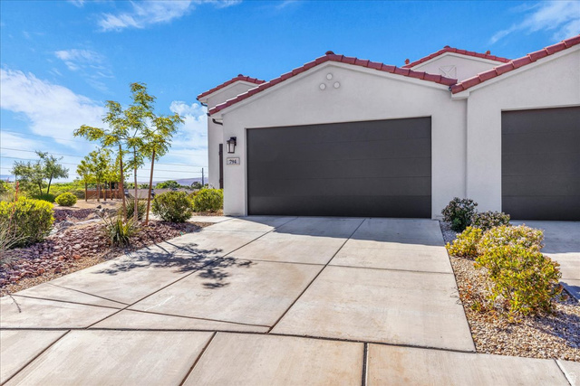 794 N Via Modelo Cir — photo