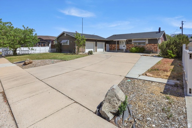 5108 S 2000 W — photo