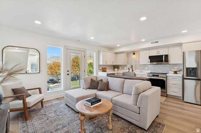 51 E 200 N #3, Bountiful, UT 84010 — photo 2