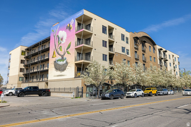2150 S Main St #501 — photo