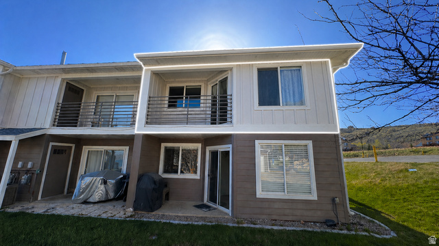 929 Harbor Vlg #220 — photo
