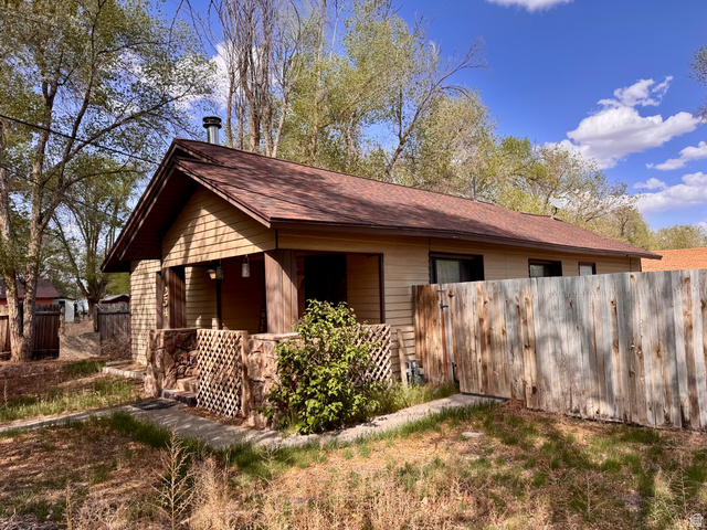 254 N 100 E, Hinckley, UT 84635 — photo 2