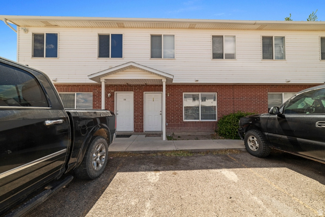 481 N 100 W #51 — photo
