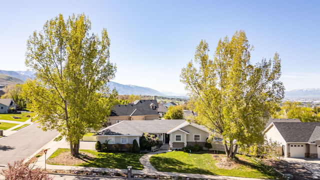 892 E 400 S, Smithfield, UT 84335 — photo 3