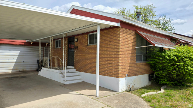4352 S 125 W — photo