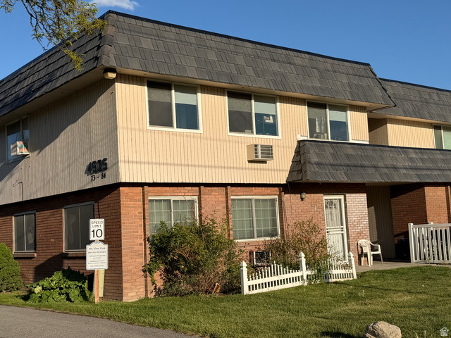 4525 S 1175 W #83 — photo