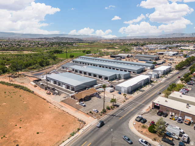 24 E Industrial Dr #G — photo