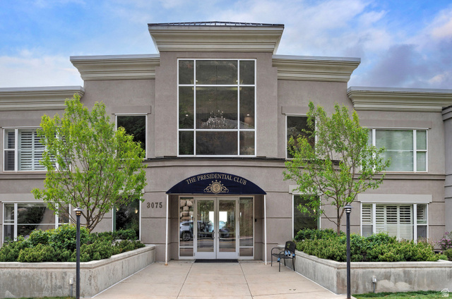 3075 E Kennedy Dr #210 — photo