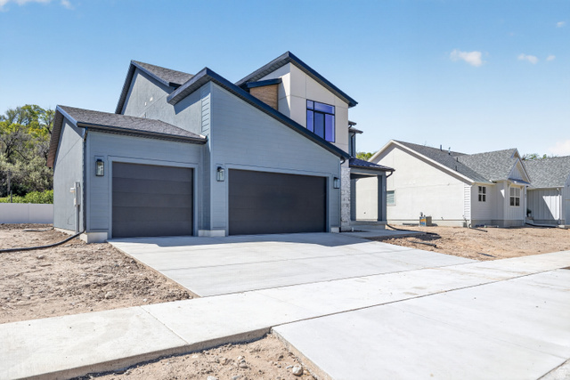 85 W Glen Way #129 — photo