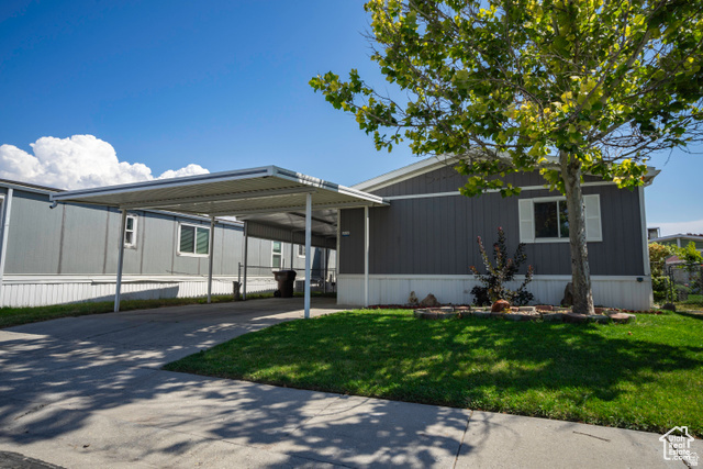 3303 S Hanover Park Dr — photo